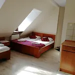 Na Skrocie 3*