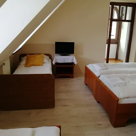 Na Skrocie Couette-café 3*