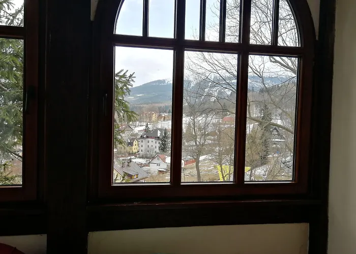 Nocleg ze śniadaniem Na Skrocie 3*