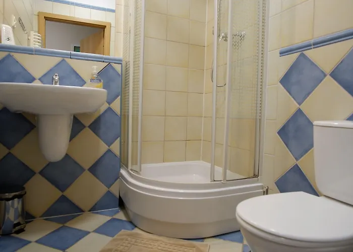 Oda ve Kahvaltı Na Skrocie